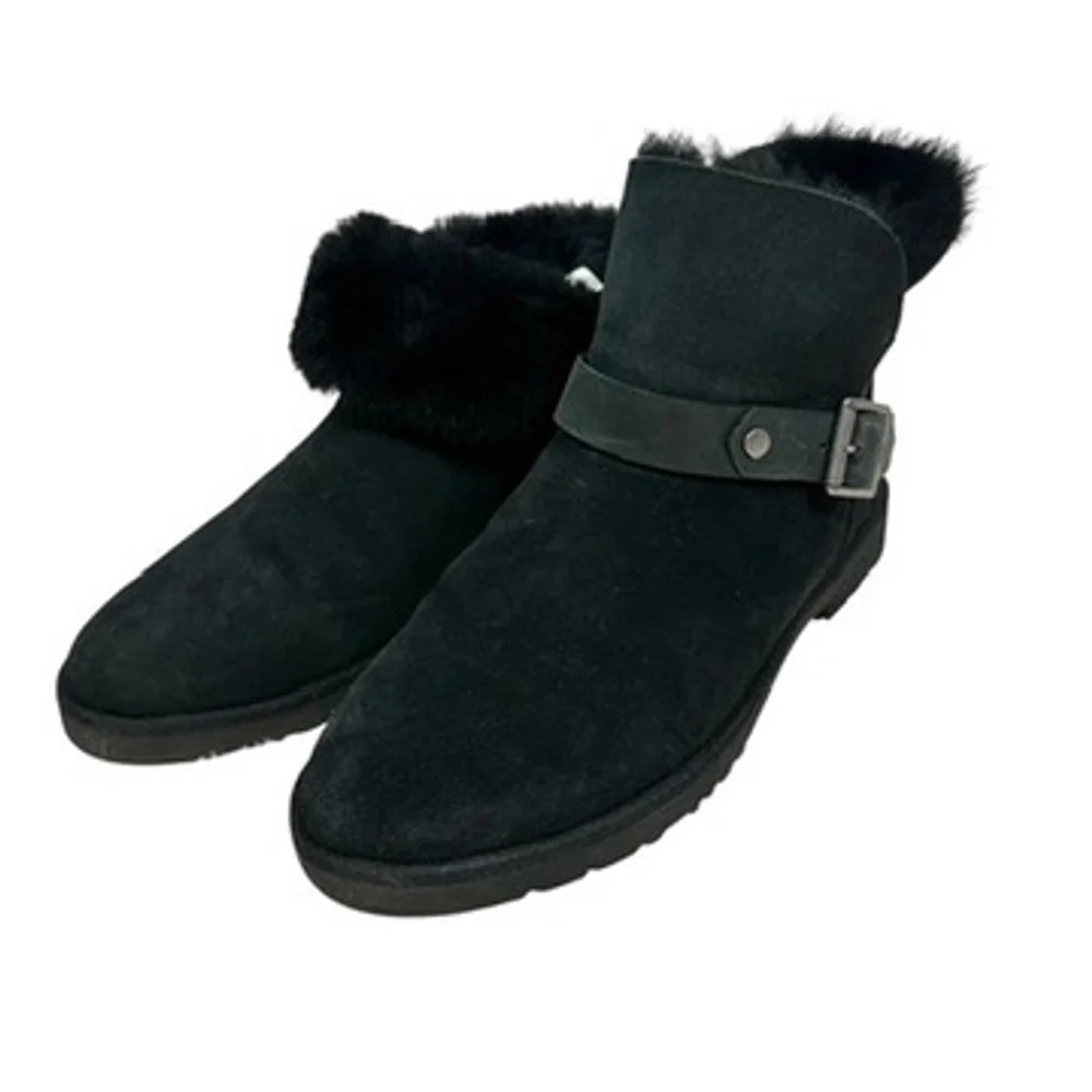 UGG Romely Suede Short Buckle UGG plush Lined Boots Black Shearling Size 7